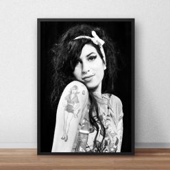 Poster of Amy Winehouse Famous British Singer and Songwriter Printed on Canvas